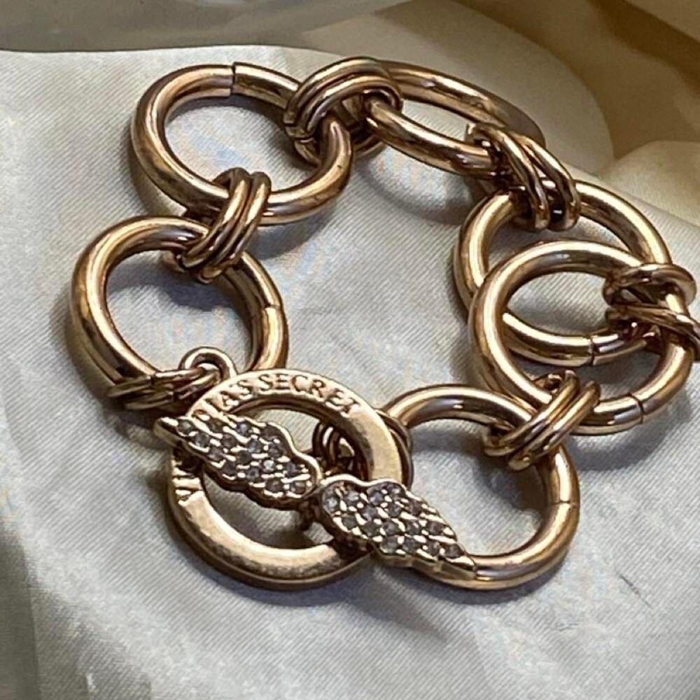 Vintage Y2K Victoria’s Secret Angel Wings Rose Gold Crystal Bracelet
